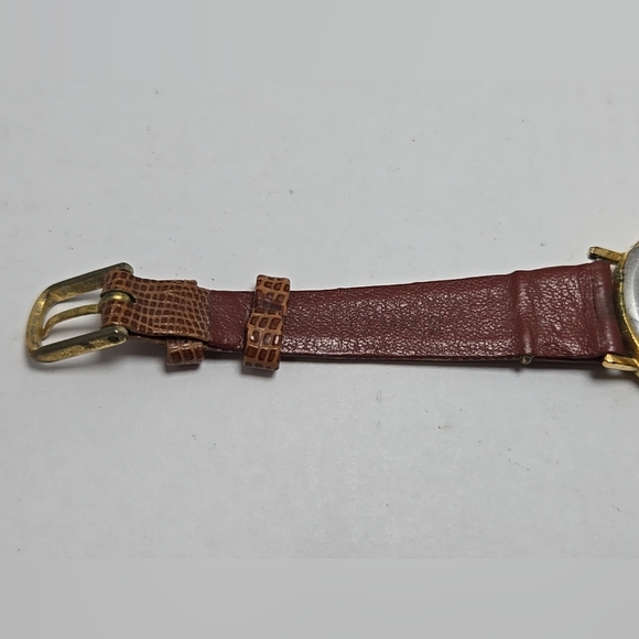 Womens Adolfo Watch Day Date Gold Brown Croc Band New Battery 227-70220 French - Picture 9 of 11